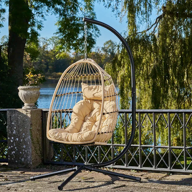 Riipputuolit ja riippukeinut