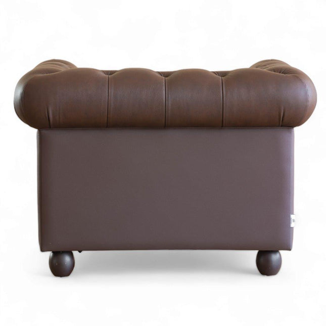 Chester Nojatuoli nahalla