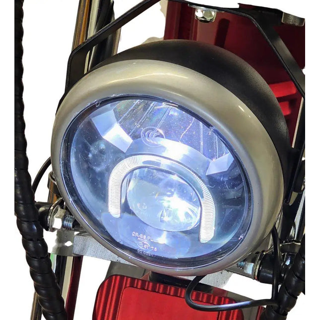  Etuvalo, Led 12V. Evo2 Sähköskootterin etuvalo ec8633-2.myshopify.com E-GO varaosat