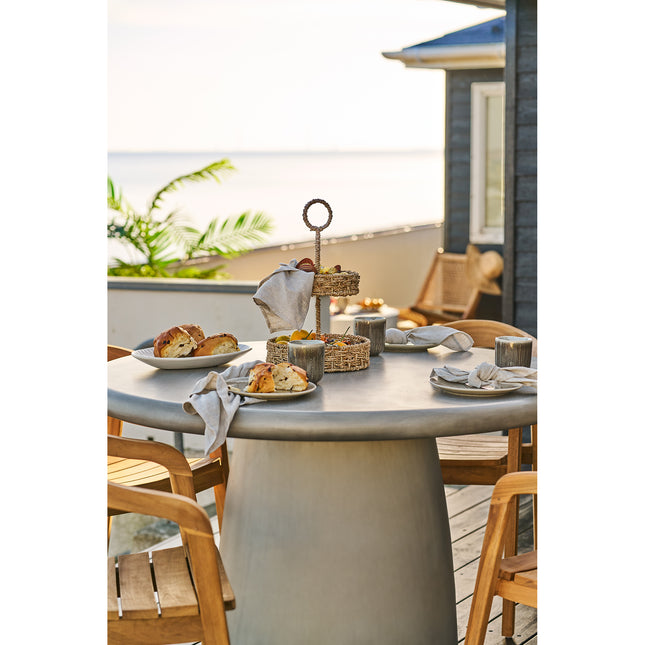 Bonnet – moderni ja kestävä ulkoruokapöytä terassille