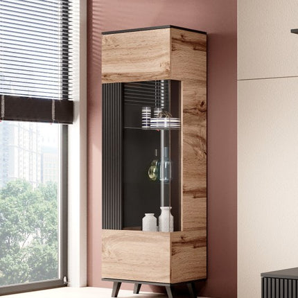 Rafael Vitriini 60 musta/tammi