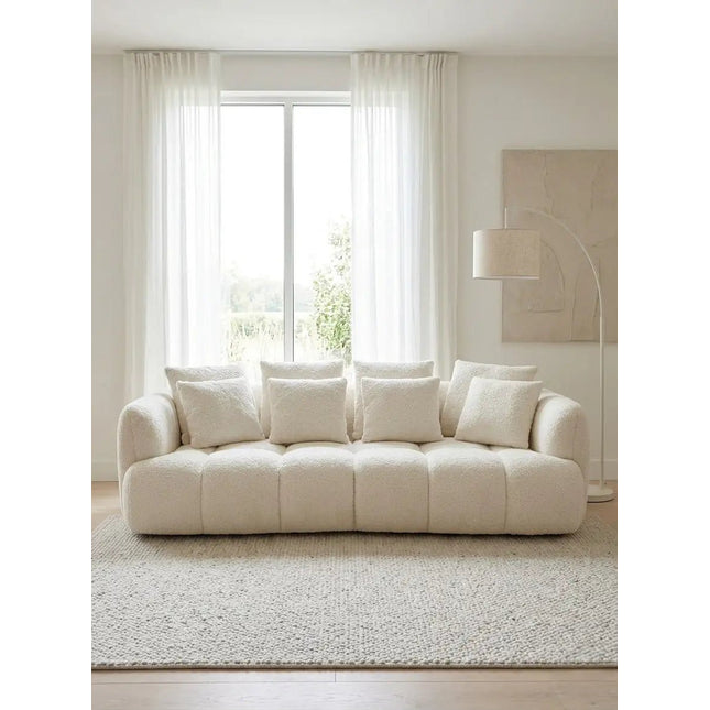 Besso XL 3 istuttava - kaareva sohva teddy kankaalla - KalusteDuo_Huonekaluliike_Sohva