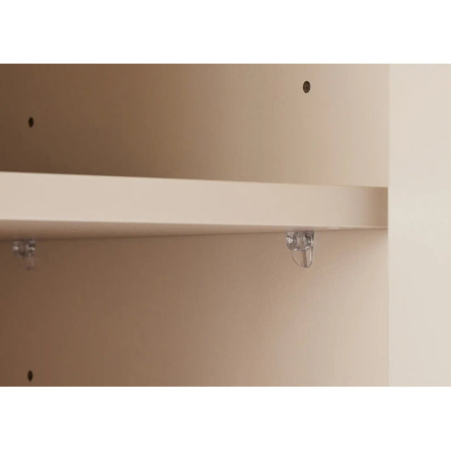 Björk lipasto 154 cm – beige, kultaiset vetimet - KalusteDuo_Huonekaluliike_lipasto