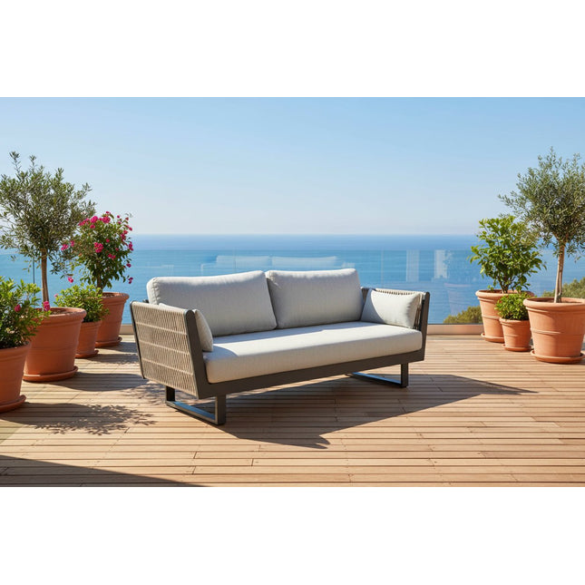 Breeze‑sohva by Couture Jardin – ulkokäyttöön - KalusteDuo_Huonekaluliike_Sohva ulkokäyttöön