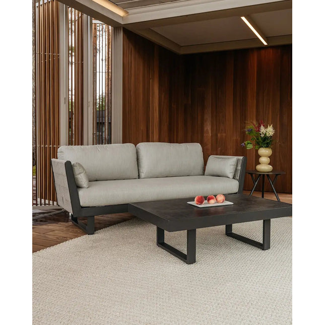 Breeze‑sohva by Couture Jardin – ulkokäyttöön - KalusteDuo_Huonekaluliike_Sohva ulkokäyttöön