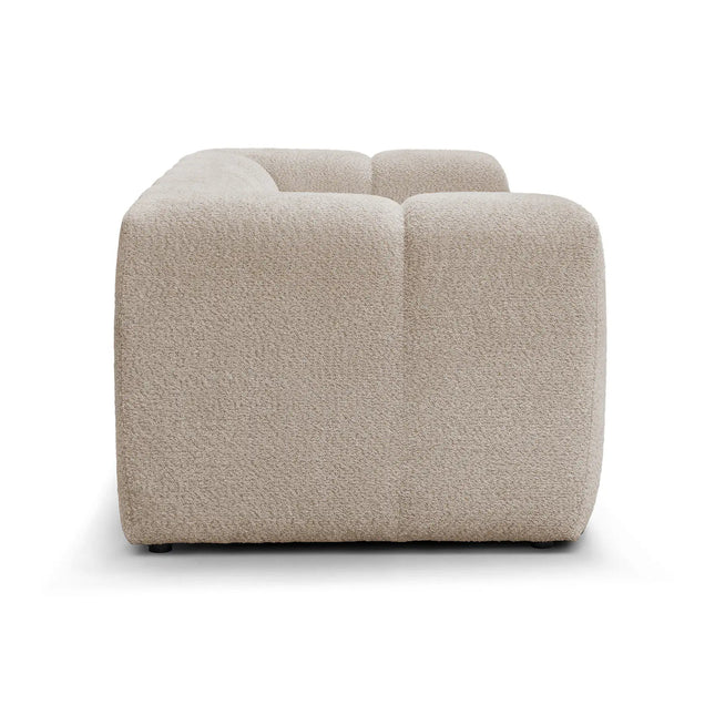 Duffy 3‑istuttava sohva - beige tai valkoinen teddy kangas - KalusteDuo_Huonekaluliike_3 istuttava sohva