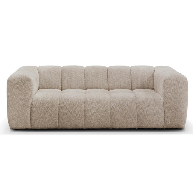 Duffy 3‑istuttava sohva - beige tai valkoinen teddy kangas - KalusteDuo_Huonekaluliike_3 istuttava sohva