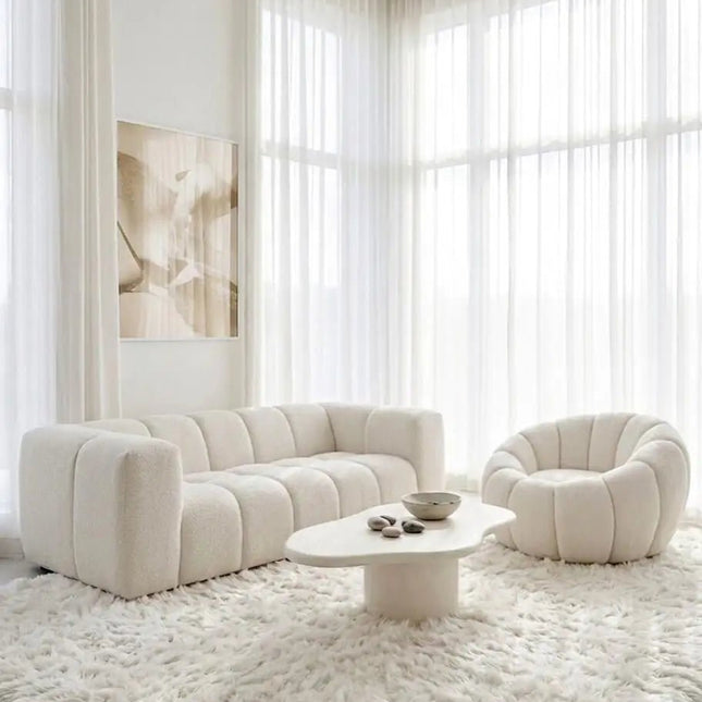 Duffy 3‑istuttava sohva - beige tai valkoinen teddy kangas - KalusteDuo_Huonekaluliike_3 istuttava sohva