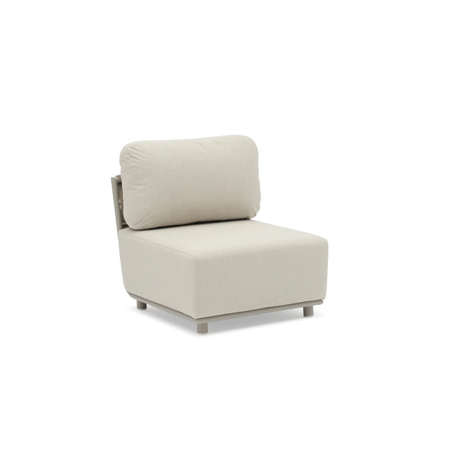 Hug 3‑istuttava sohva – Couture Jardin | Modulaarinen premium‑ulkosohva - KalusteDuo_Huonekaluliike_3 istuttava sohva