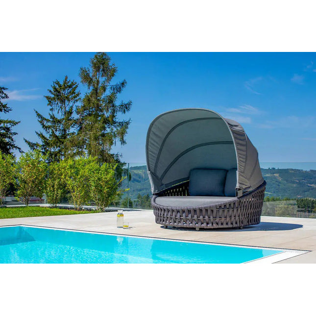 Hug Daybed katoksella – Couture Jardin - greige tai beige - KalusteDuo_Huonekaluliike_daybed