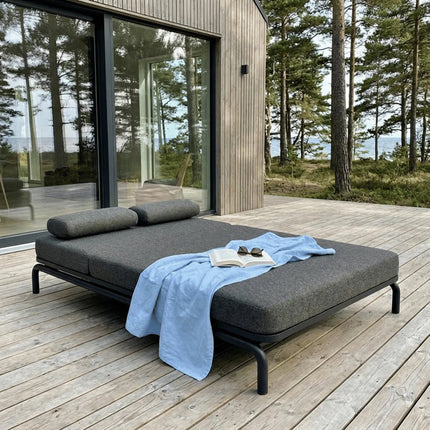 Kirra Double Sunbed - hiekka tai harmaa väri - KalusteDuoHuonekaluliikeAurinkovuode