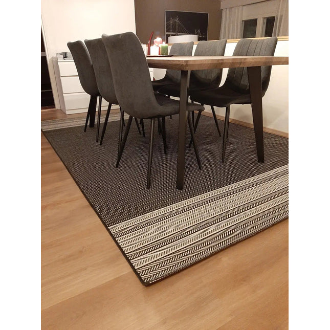 Lotta musta - KalusteDuoHuonekaluliikeMatto