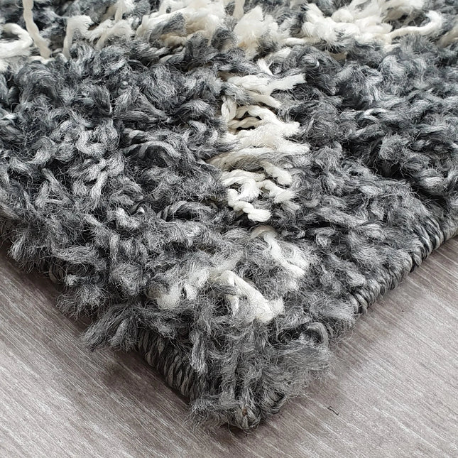 Mashad harmaa - KalusteDuoHuonekaluliikeMatto