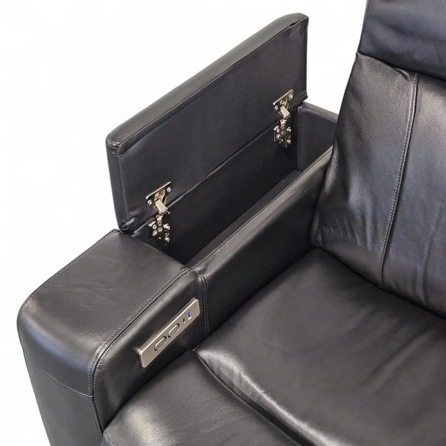 Relax 3‑istuttava sähkörecliner‑sohva - musta nahka - KalusteDuo_Huonekaluliike_recliner sohva