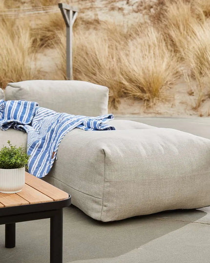 Soft Sofa Outdoor - Lounger divaani - KalusteDuo_Huonekaluliike_aurinkotuoli